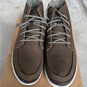 OluKai Men's Brown High-Top Boots